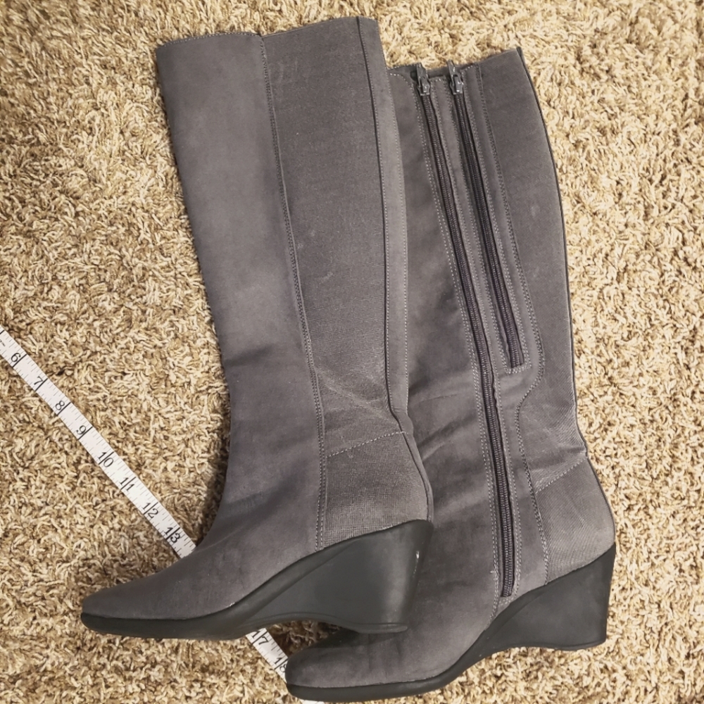 Aerosoles gray tall boot 8. Vegan Suede